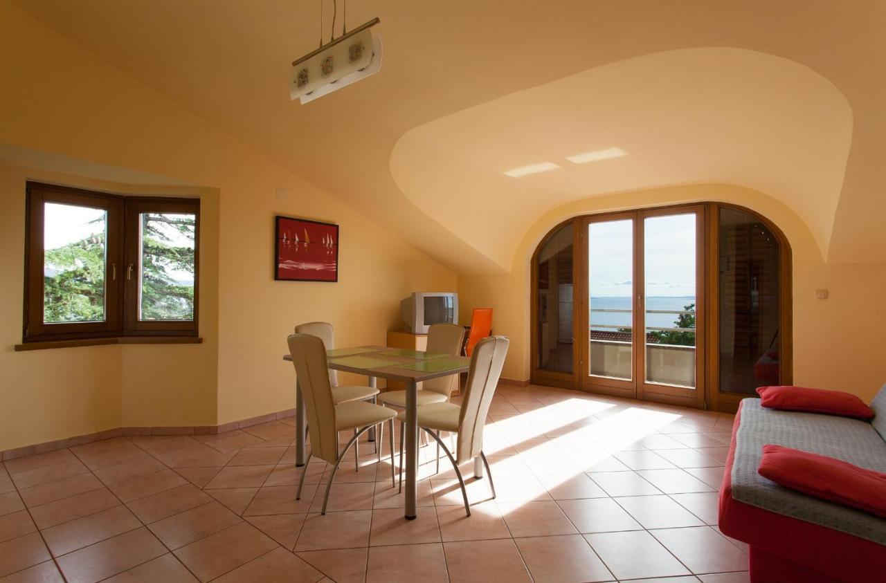 קרק Apartman Vjekoslav מראה חיצוני תמונה